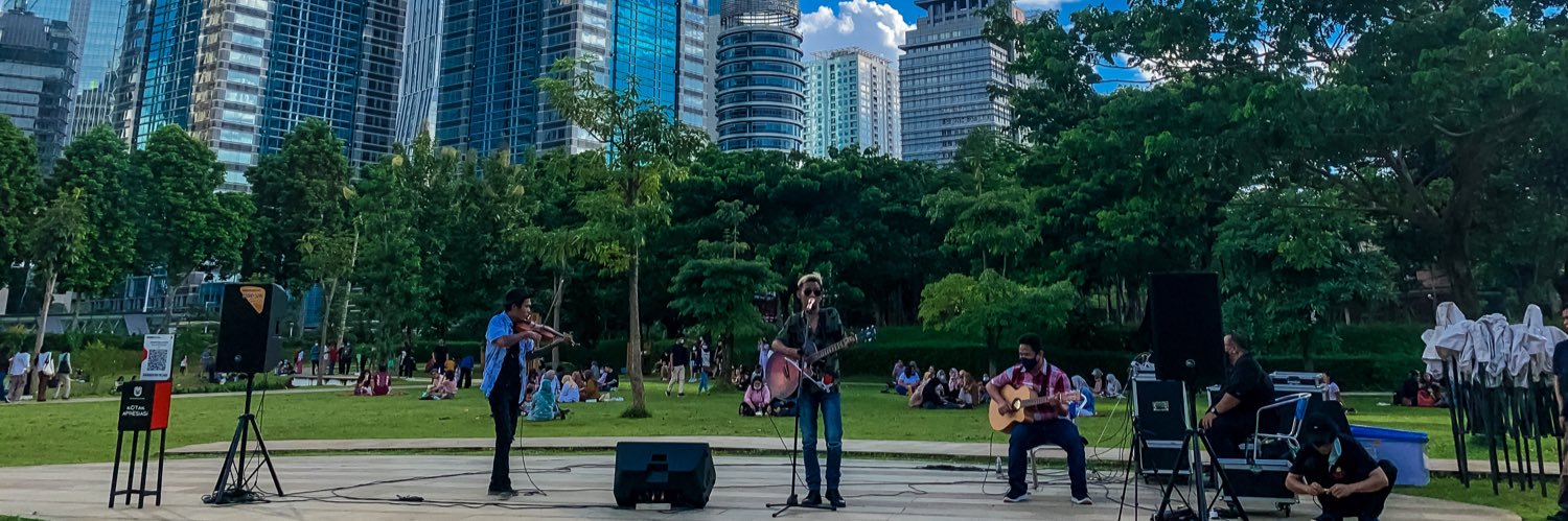 Institut Musik Jalanan banner
