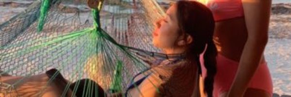 _alexandraoliva Profile Banner