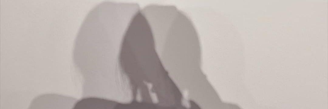 perlooys's profile banner image
