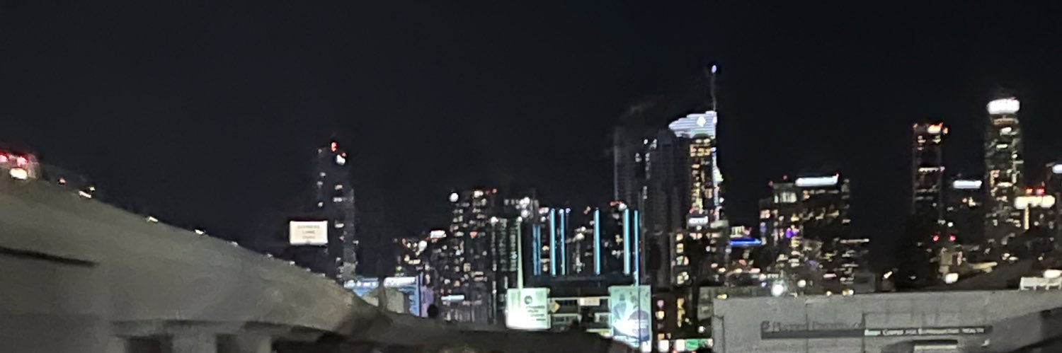 twEEKdeezy's profile banner image