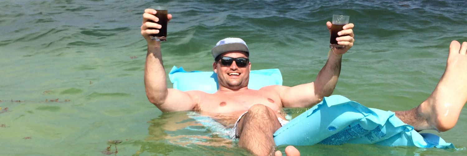 Crowezie33's profile banner image