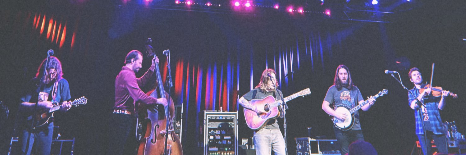 maggie 🫶🏻 banner