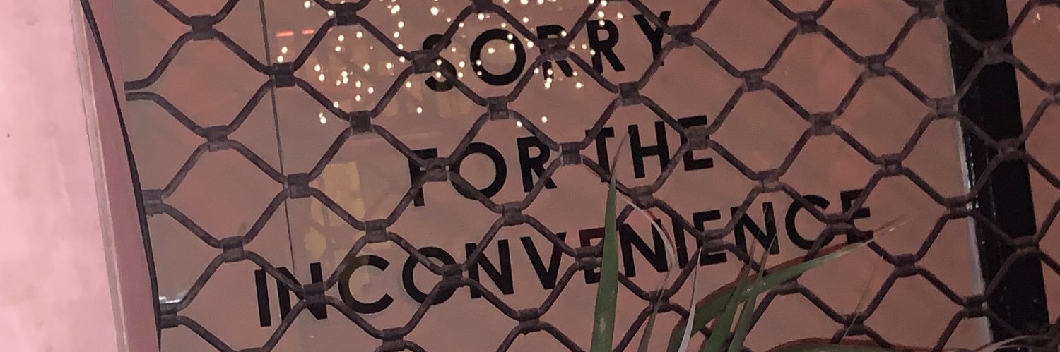linds banner