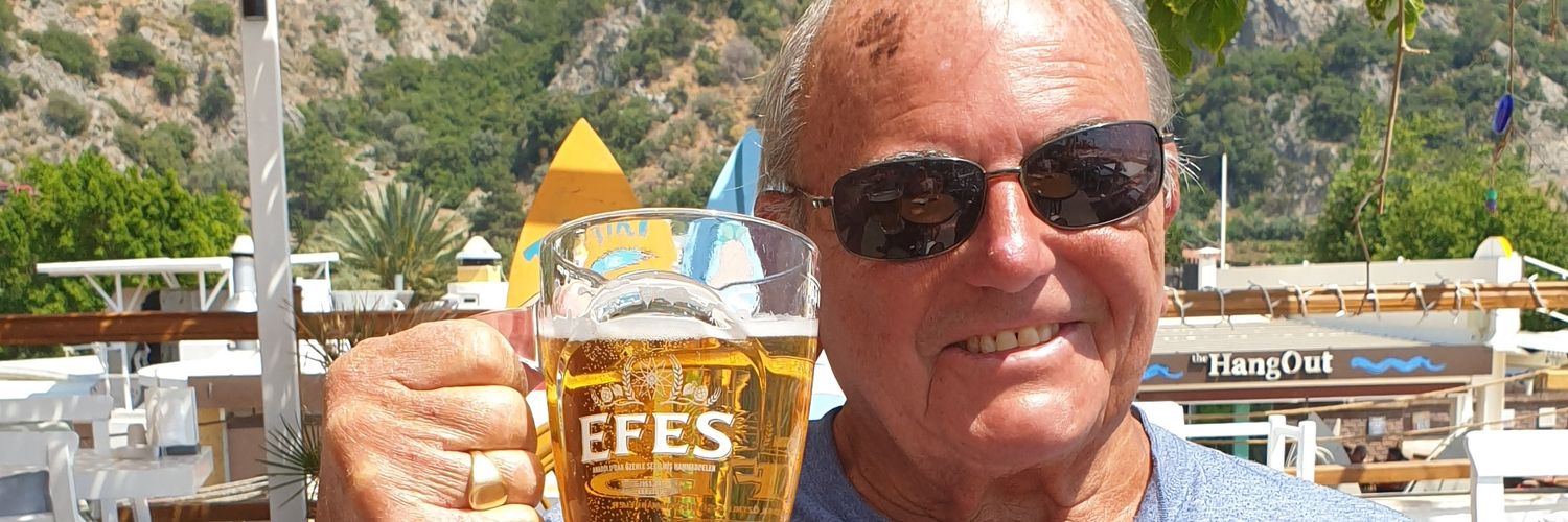 belosbob's profile banner image