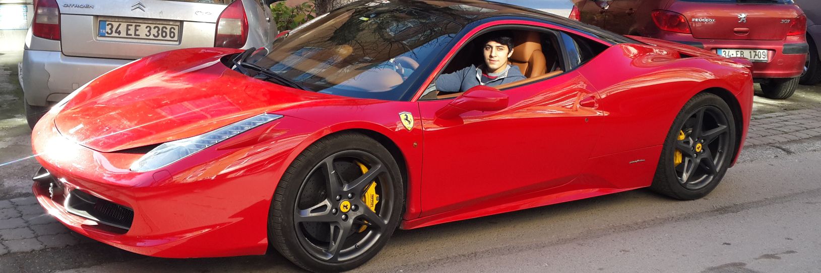 ahmethoss's profile banner image