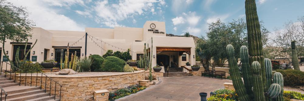 Camelback Inn banner