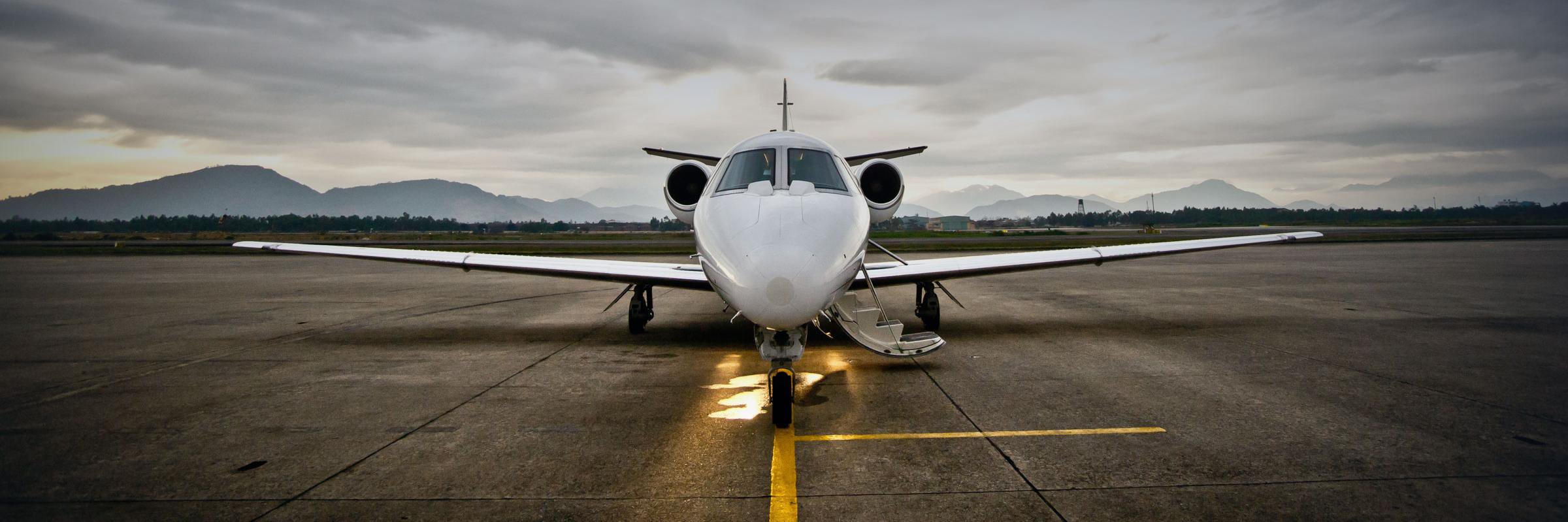 PRIVATEJET_COM's profile banner image