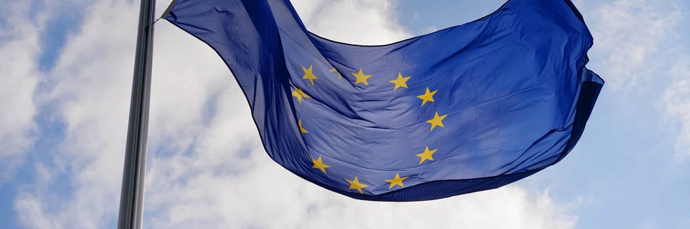 EU Data News Hub🇪🇺 banner