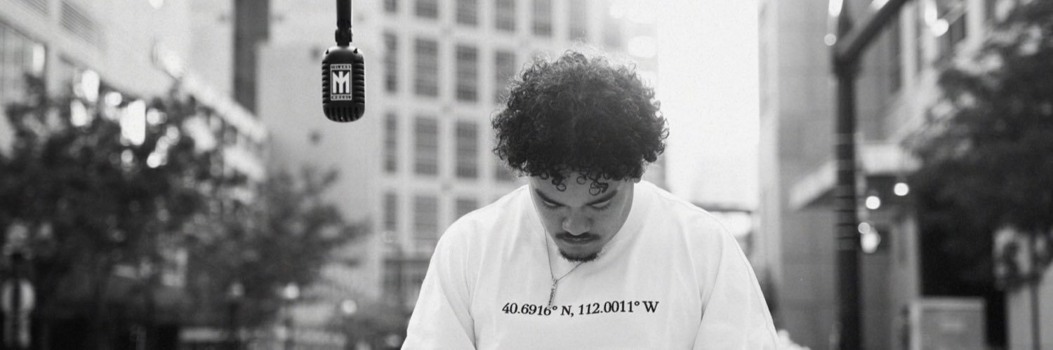 TwentyoneEli's profile banner image
