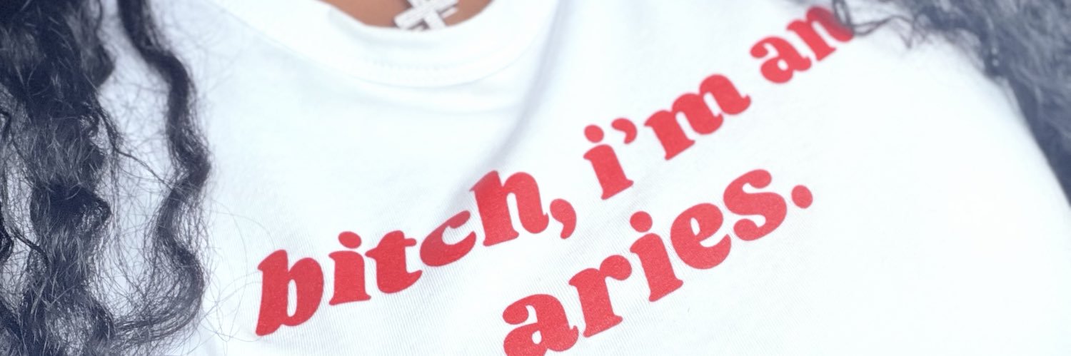 Charli 🌹 banner