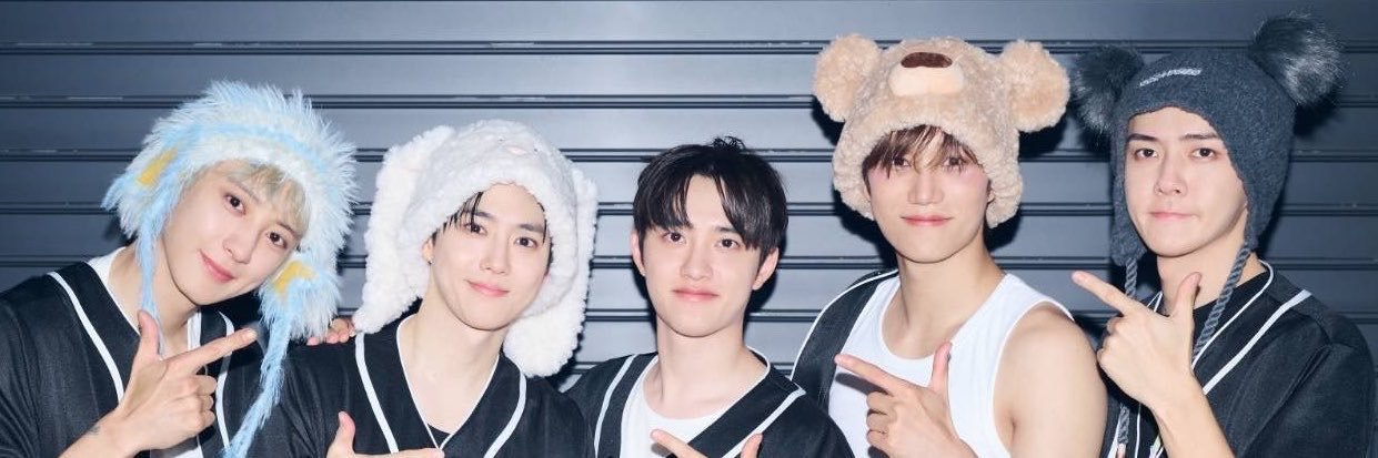 manami_EXO_'s profile banner image