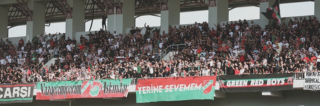 redgreen1912's profile banner image