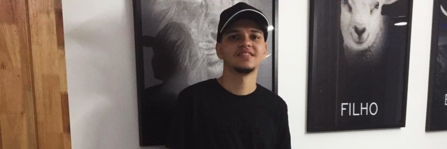 Theuuss10's profile banner image
