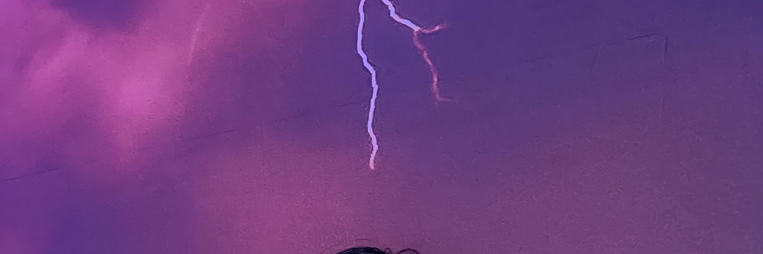 marisicka's profile banner image