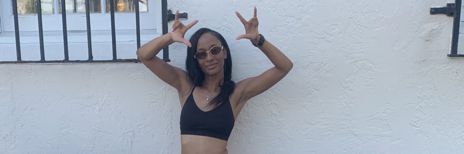 _SydneNoelle's profile banner image