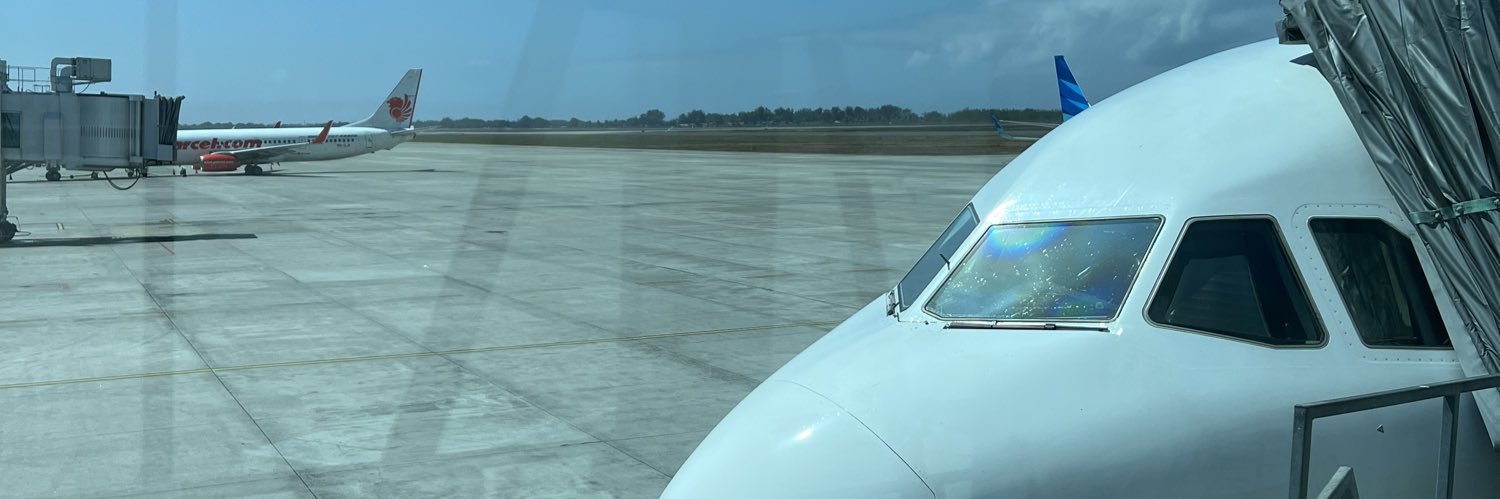 IwenRozari's profile banner image