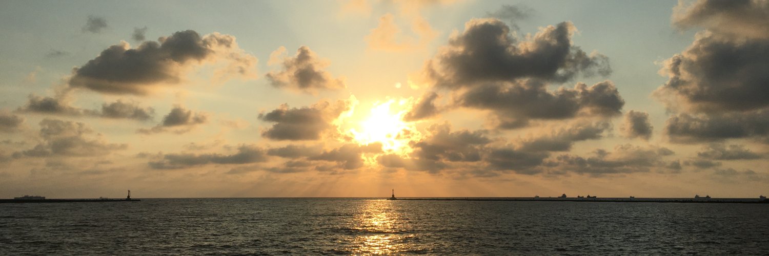 xunca128's profile banner image