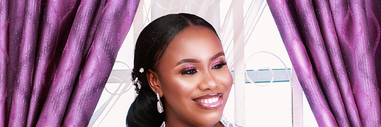 Osaybee's profile banner image