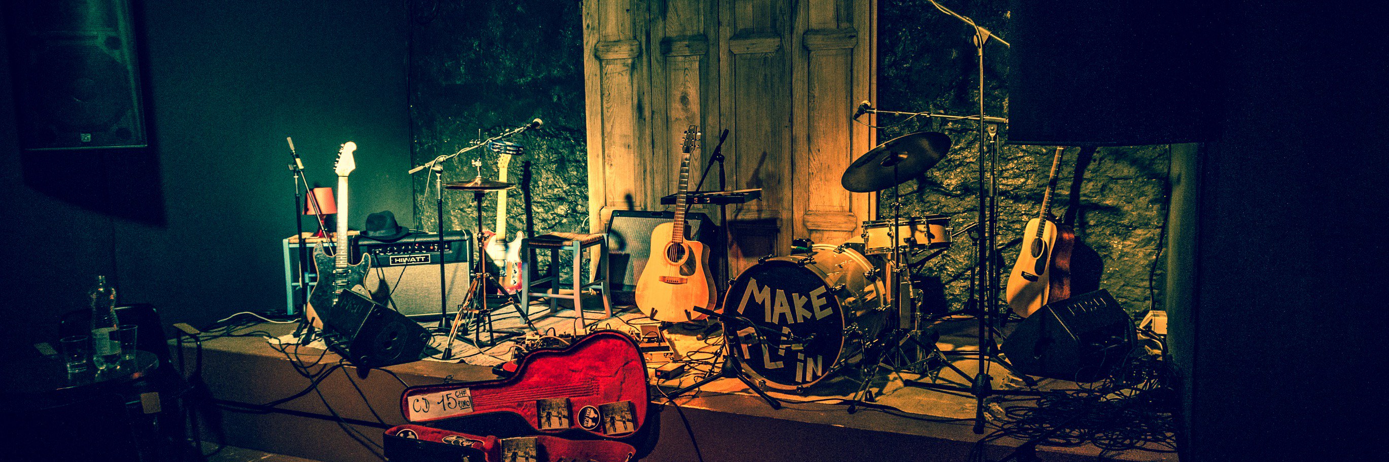 MakePlainStaff's profile banner image