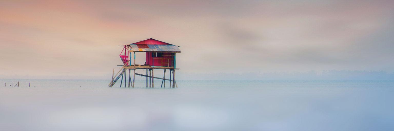 finaout's profile banner image
