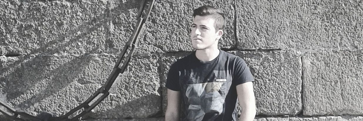danihisado's profile banner image