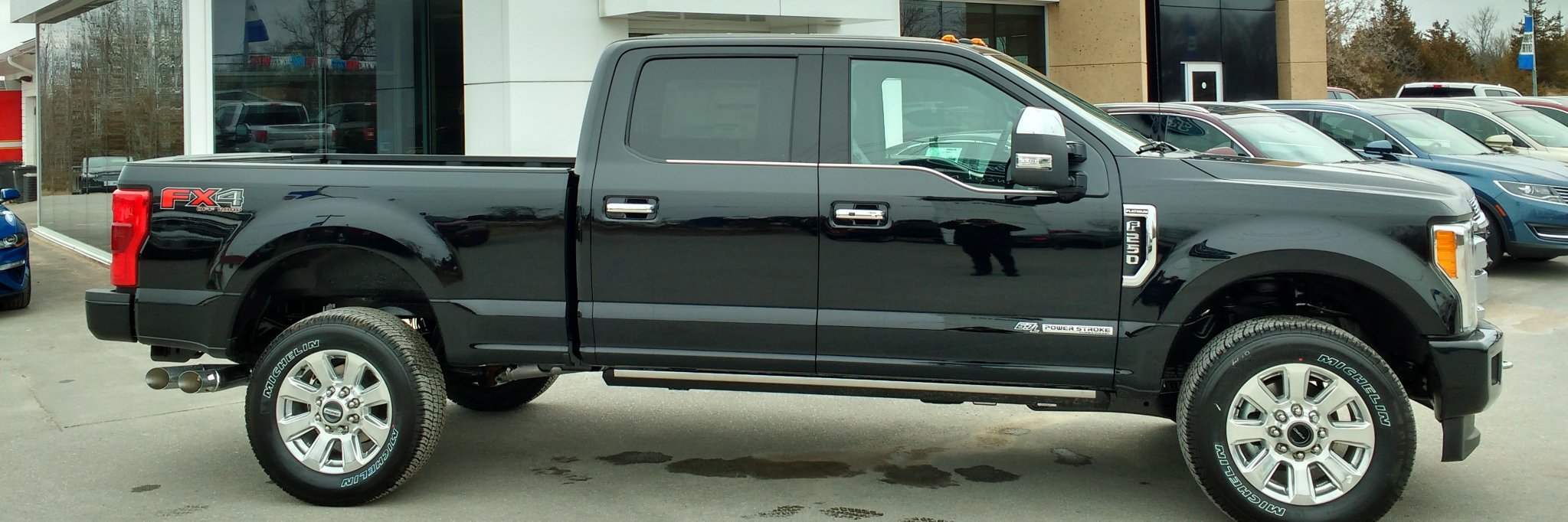 CountryFordLinc's profile banner image