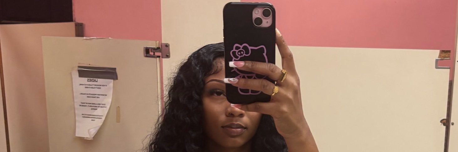 Mis_prettyass's profile banner image