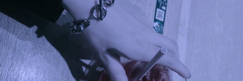 kanzakura423's profile banner image