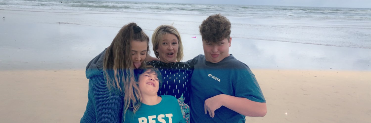 ChristinaEllis9's profile banner image