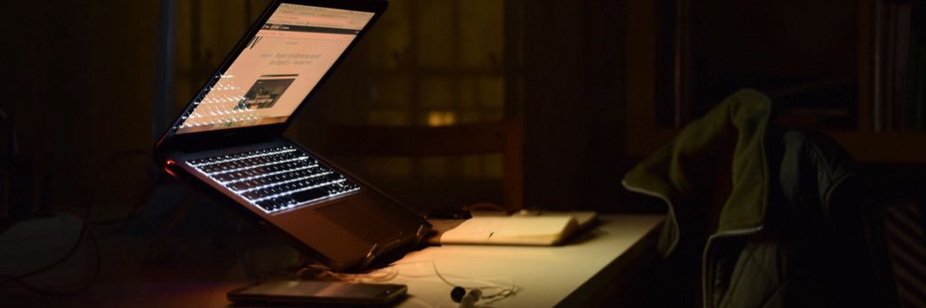 naif_com's profile banner image