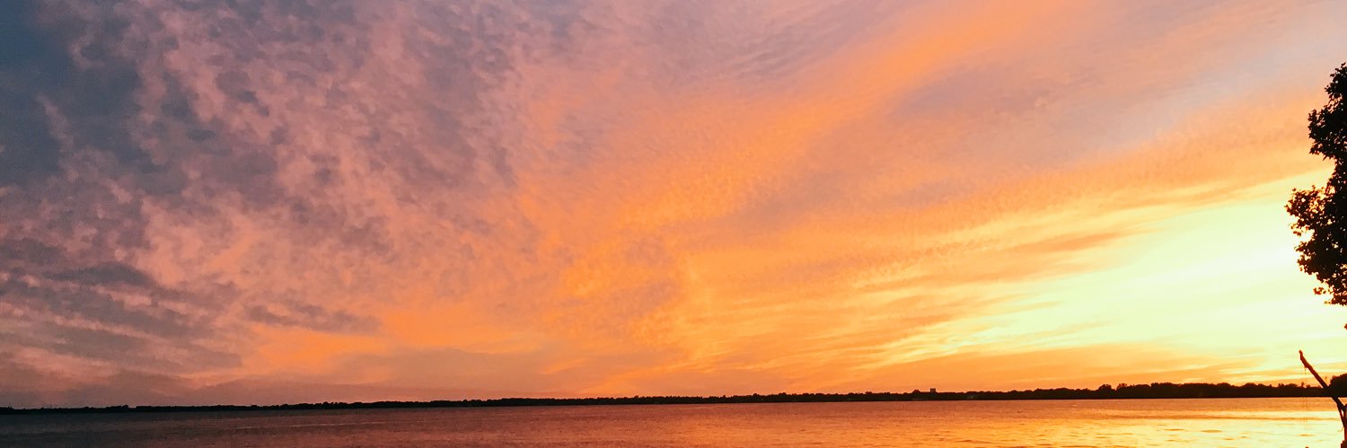 MariahPanza's profile banner image