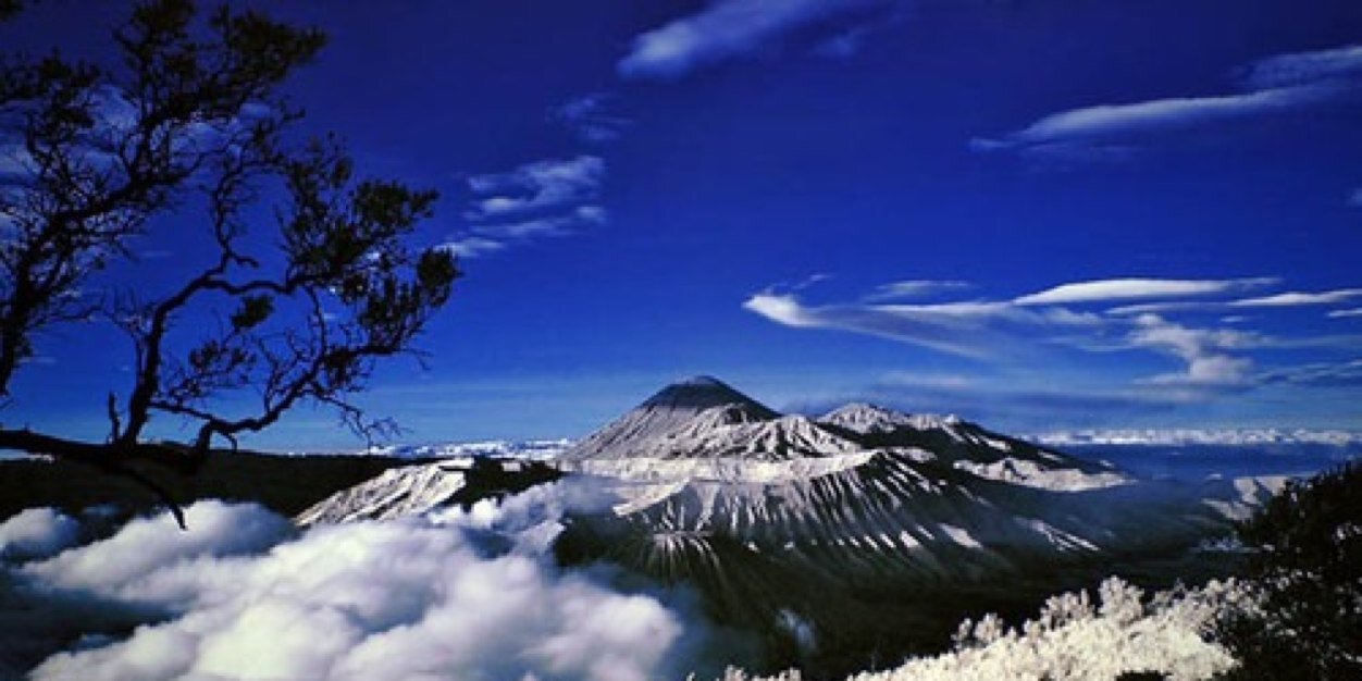 imad_fikri's profile banner image