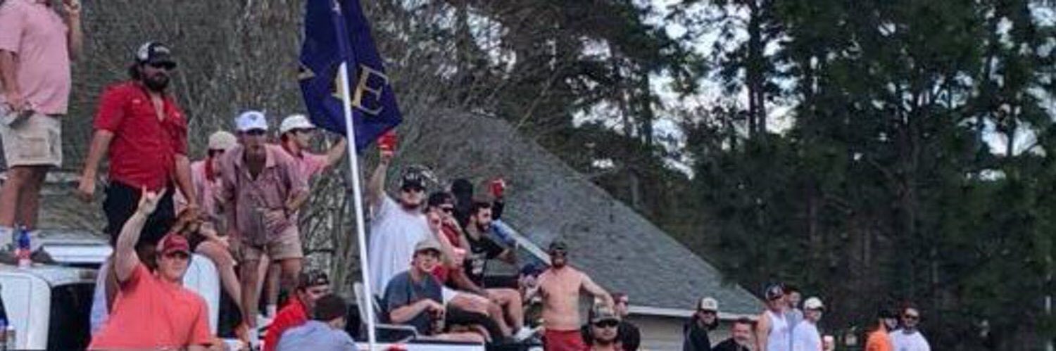 b_ham21's profile banner image