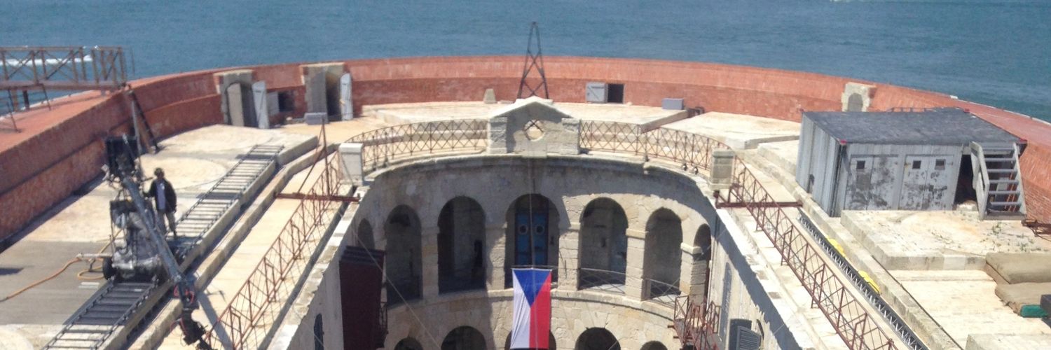 TomKjur's profile banner image