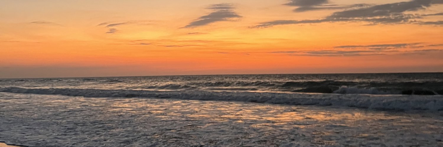 kolmemaybee's profile banner image