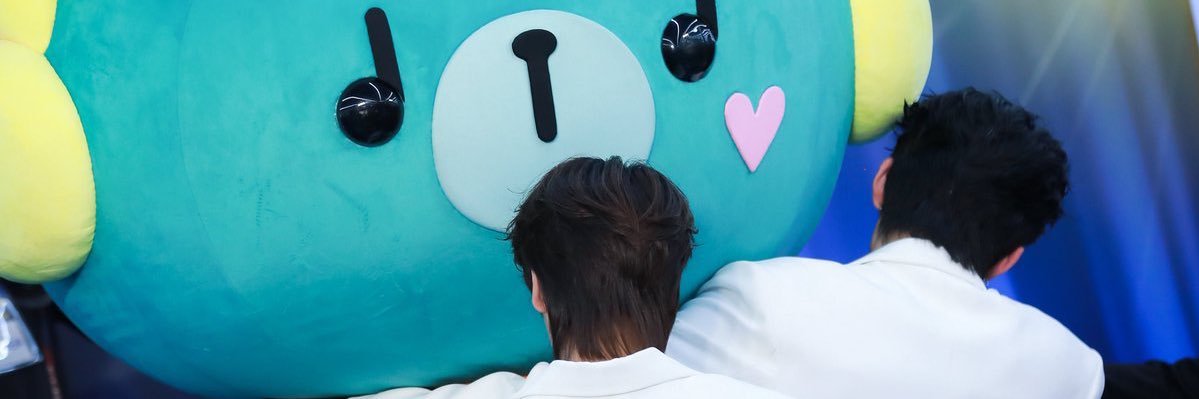 monoamine__'s profile banner image