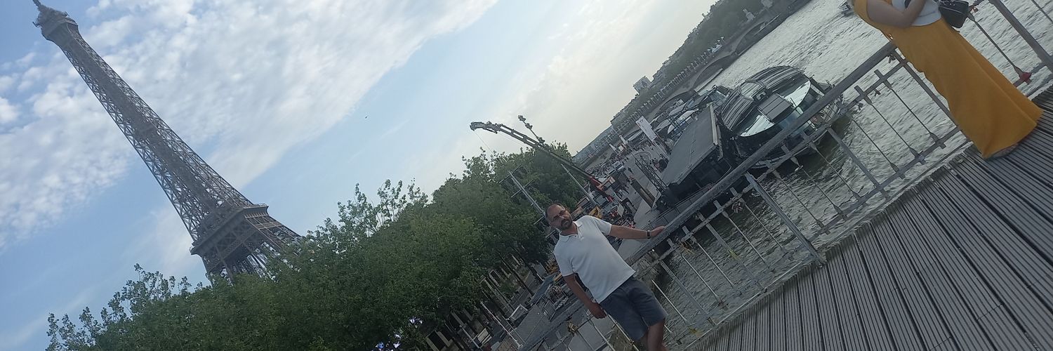 onder49's profile banner image