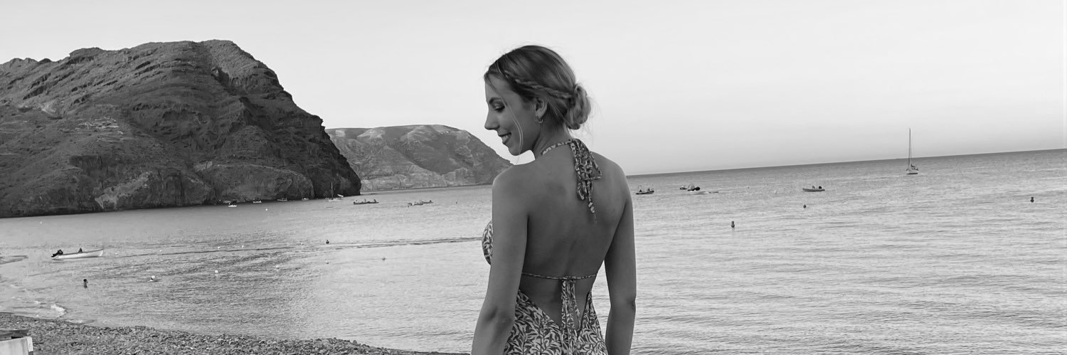 andreearomero9's profile banner image