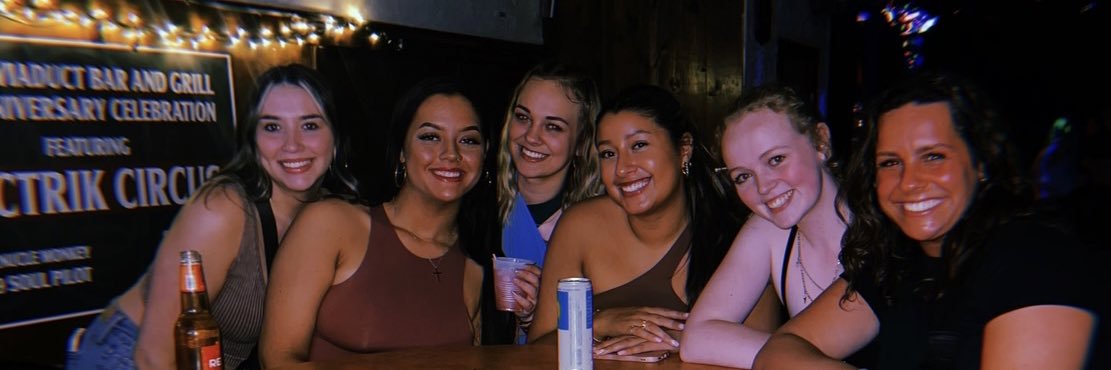taylorrooker11's profile banner image