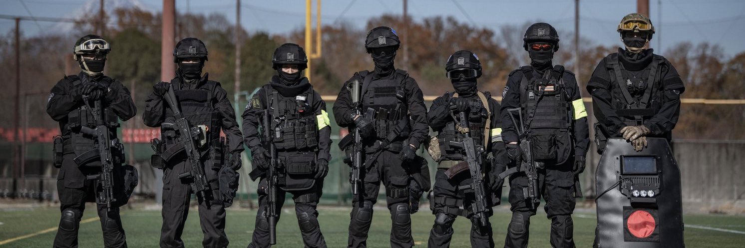 クマノフ　kuma banner