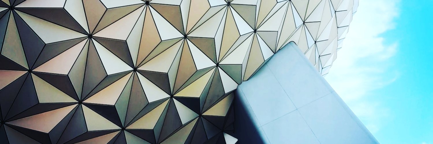 LizlMartini's profile banner image