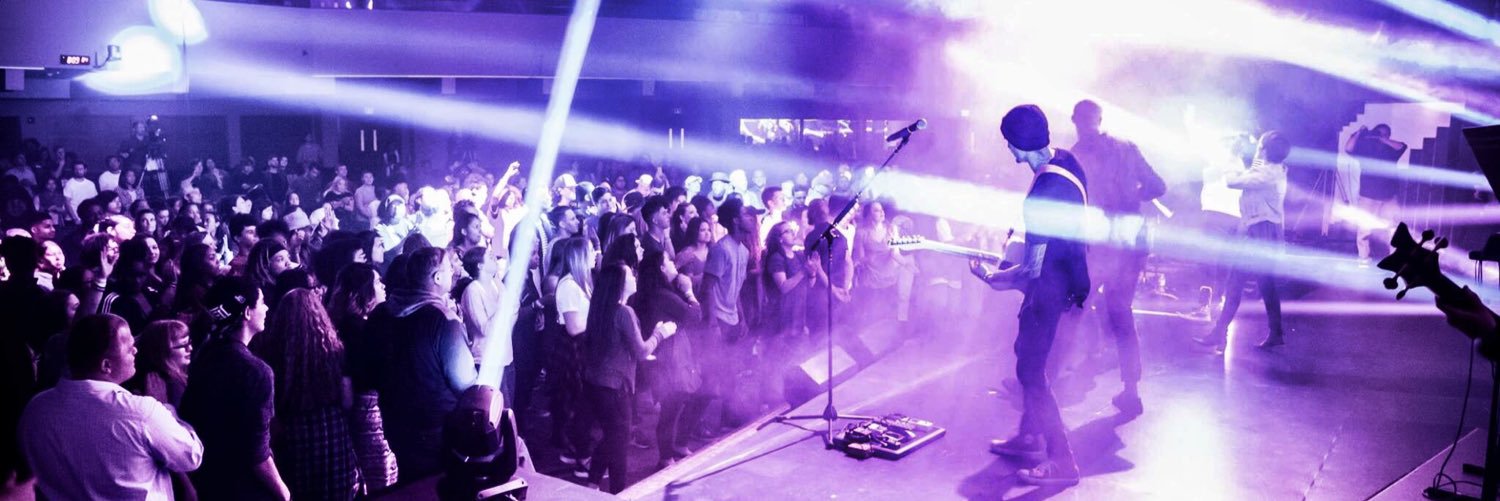 Kimo Combs banner