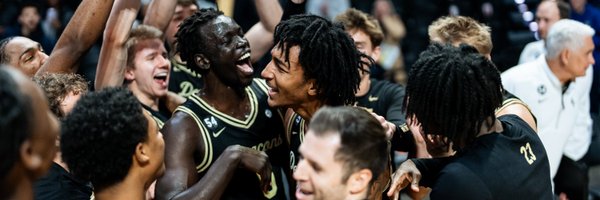 WakeMBB Profile Banner