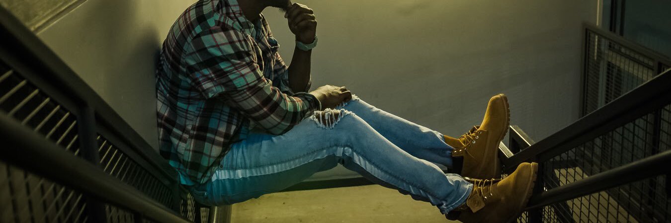 Nev, the 6’ 10 Genius banner