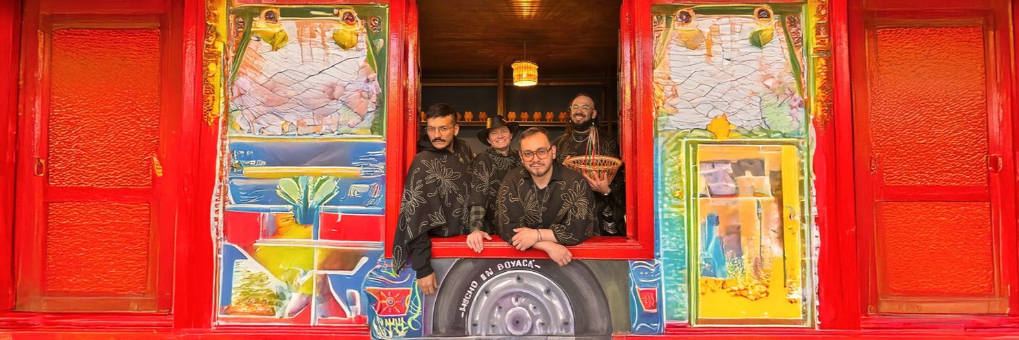 Los Rolling Ruanas banner