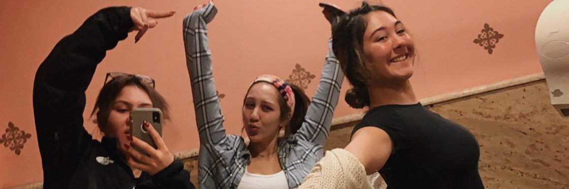 LivThePeach's profile banner image