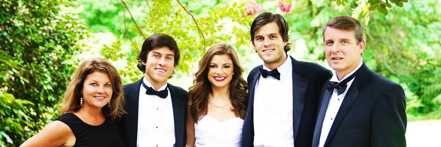 carolineenorman's profile banner image