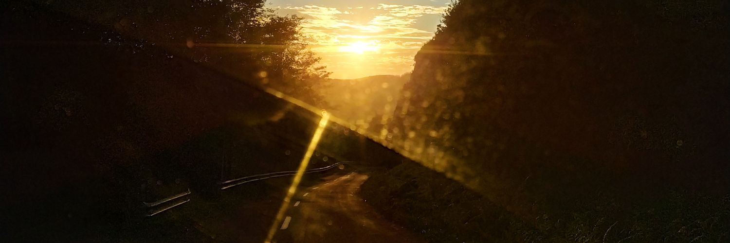 oieretx's profile banner image
