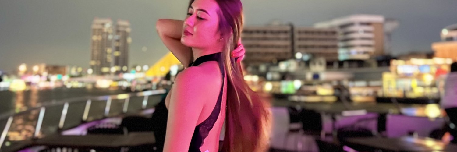 AReignB's profile banner image