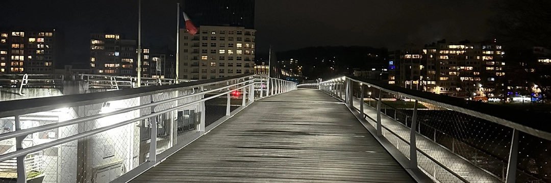 djeson banner